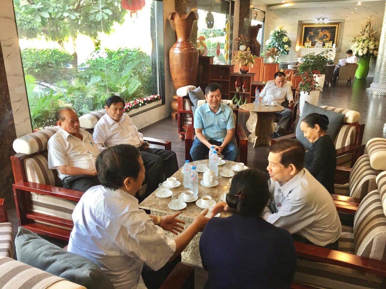 Long Bao Chau Hotel Thu Dau Mot Dış mekan fotoğraf
